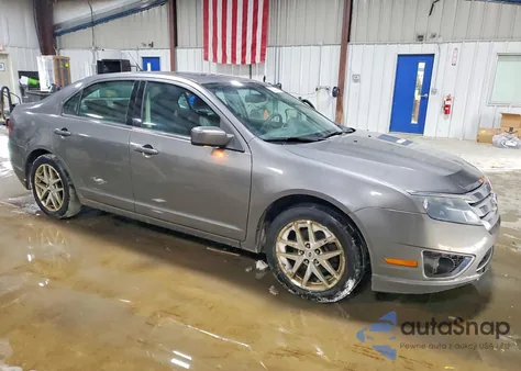 2010 Ford Fusion Sel z USA, uszkodzony, nr VIN 3FAHP0JA2AR376793